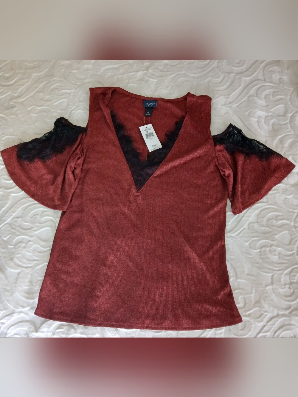 daytrip Gypsy Style Rust Cold-Shoulder V-Neck Top with Black Lace Trim